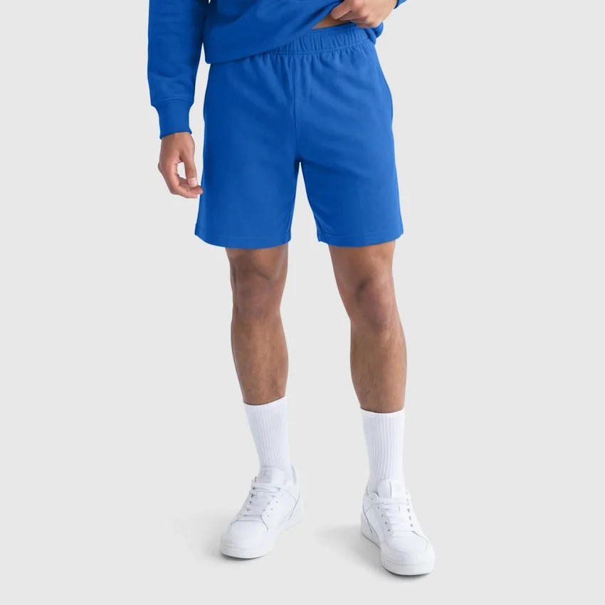 Lightweight Lounge Shorts da 9", con toppa con logo C