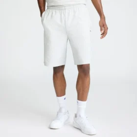 Lightweight Lounge Shorts da 9", con toppa con logo C