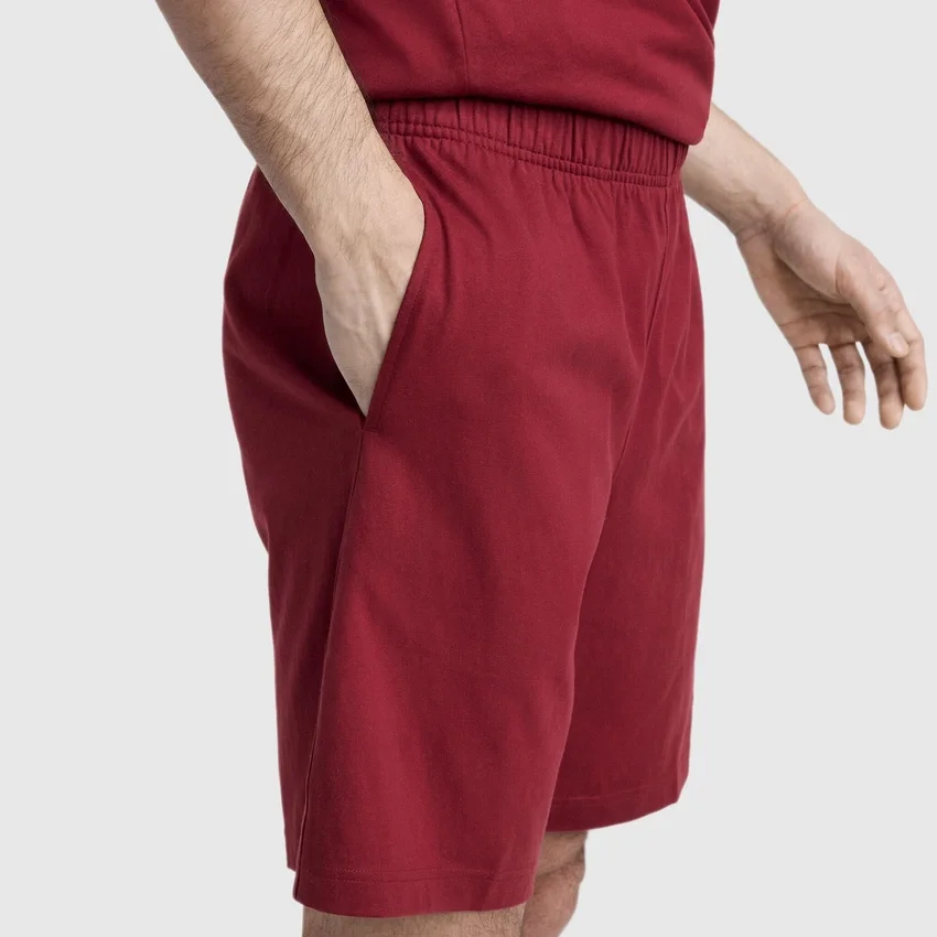 Lightweight Lounge Shorts da 9", con toppa con logo C