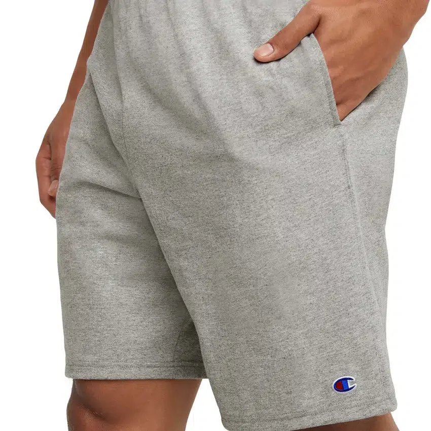 Lightweight Lounge Shorts da 9", con toppa con logo C