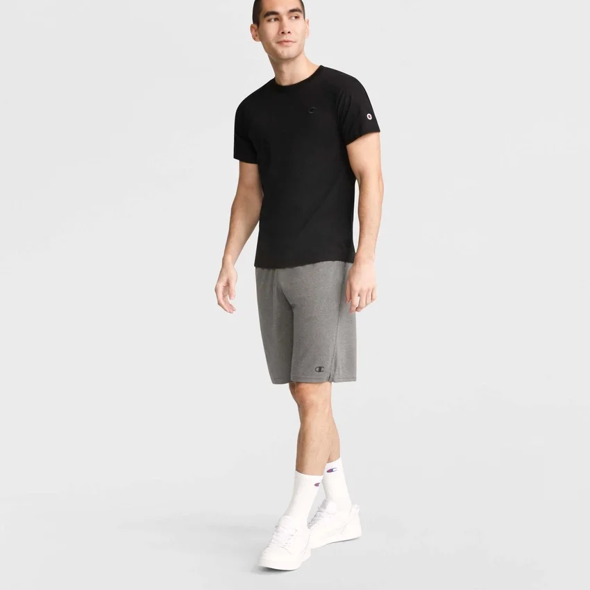 Lightweight Lounge Shorts da 9", con toppa con logo C