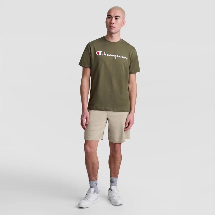 Lightweight Lounge Shorts da 9", con toppa con logo C