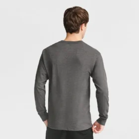 T-shirt classica a maniche lunghe, C Logo ricamato