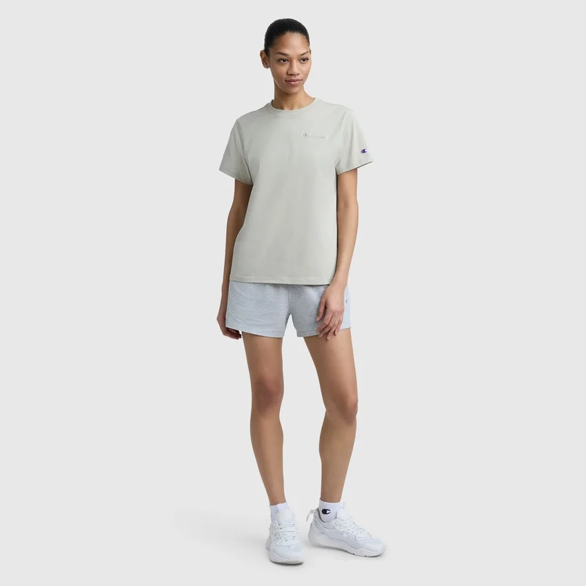 T-shirt classica, scritta tono su tono sul lato sinistro del petto